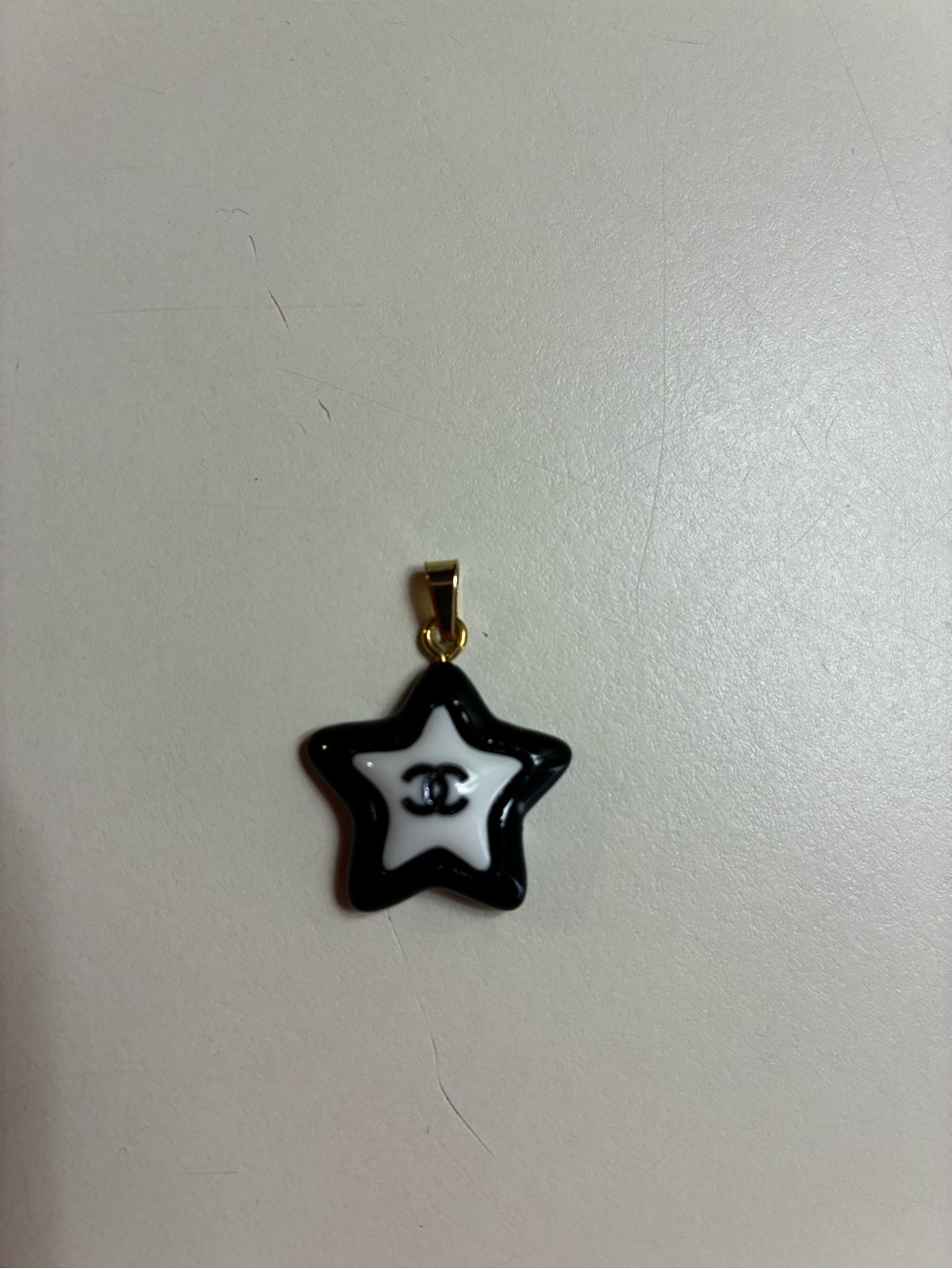 CHANEL stamped Black & White Star CC Logo Pendant Charm zipper pull - Picture 2 of 4